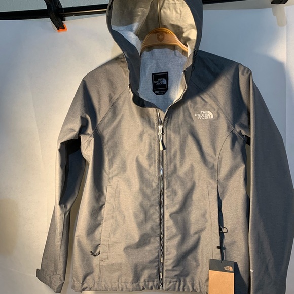 The North face women’s jacket - Picture 4 of 14
